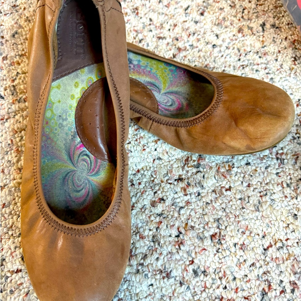 Born ballet flats.